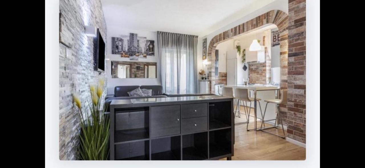 Queen East Verona Apartments Экстерьер фото