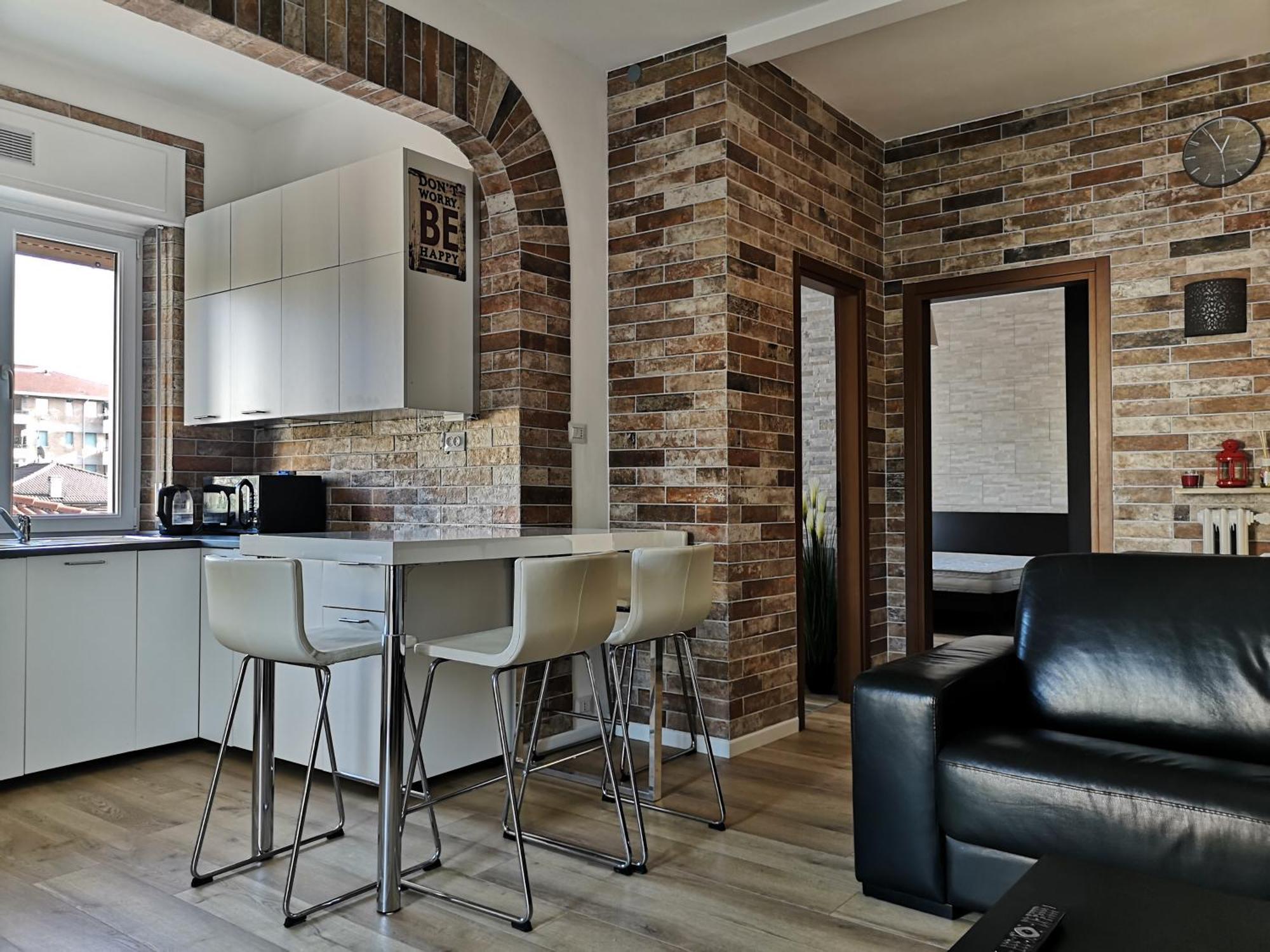 Queen East Verona Apartments Экстерьер фото